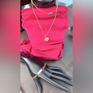 ❌SOLD❌Gold Heart Pendant Necklace - Women's Jewelry